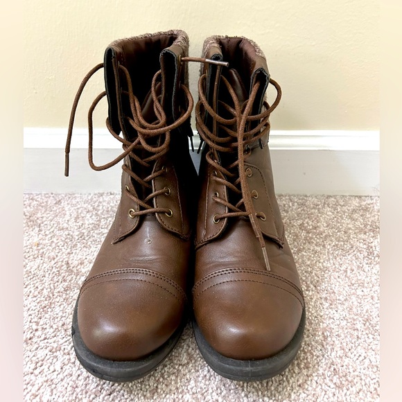Charlotte Russe Shoes - Women’s winter boots - size-7